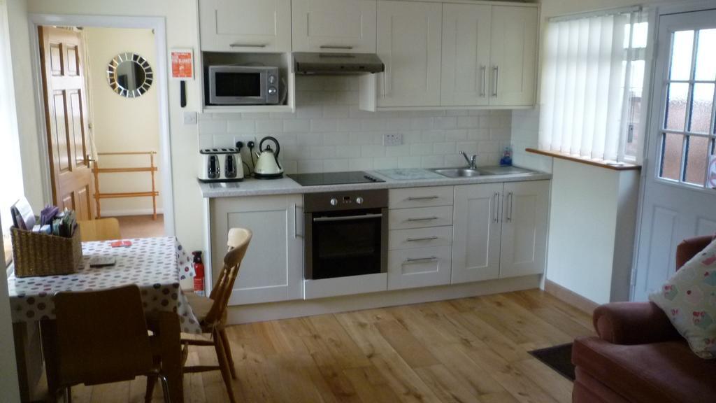 Апартаменты Hopewell Self-Catering Грейвсенд Экстерьер фото